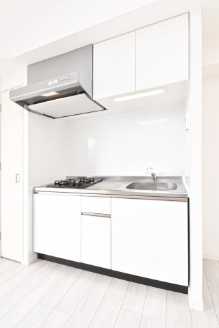 サヴォイラルカンジュ　5階のキッチン|別号室のものです。現状優先になります。