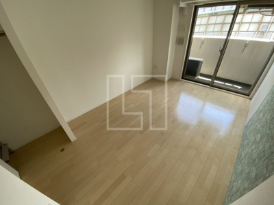 【寝室】 | SERENiTE本町reflet | SERENiTE本町reflet（セレニテ本町ルフレ）　洋室