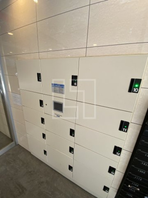 【その他共用部分】 | SERENiTE本町reflet | SERENiTE本町reflet（セレニテ本町ルフレ）　宅配BOX