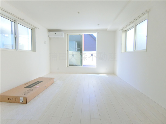 Kolet蒲田の居間・リビング