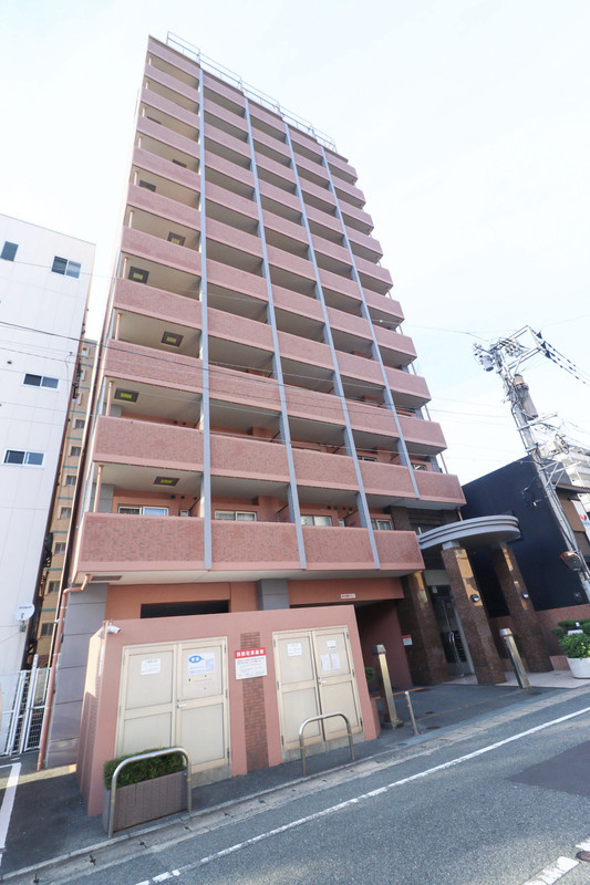 サヴォイレジェント　6階の外観