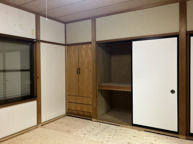 蜆塚一丁目貸家　Ａ棟の和室