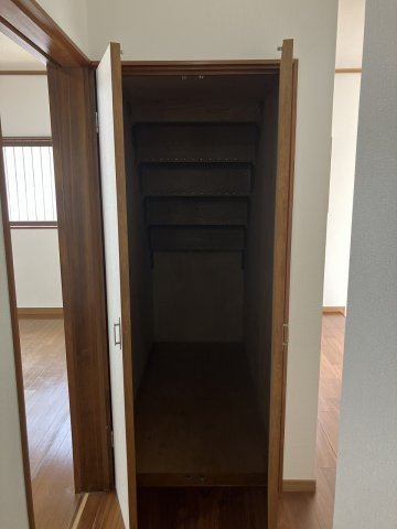 蜆塚一丁目貸家　Ａ棟の収納