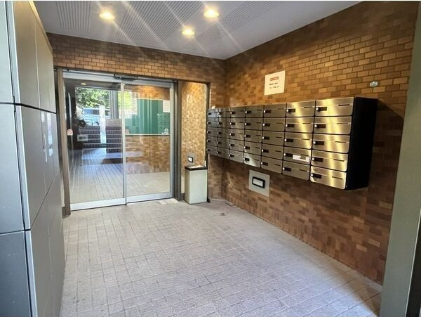 サンコート有松のロビー