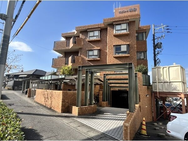 サンコート有松の外観