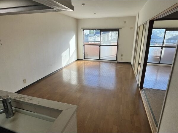 サンコート有松の居間・リビング