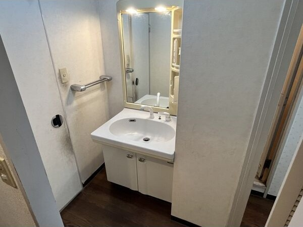 サンコート有松の洗面所