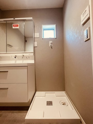 【ランドリースペース】 | 灘区薬師通4丁目　新築戸建