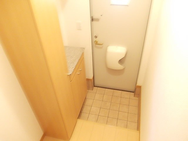 サニーヒル青南台の玄関