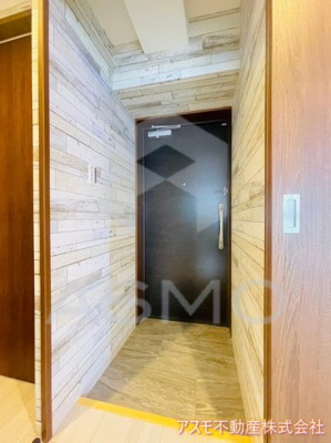 【玄関】 | メゾニティ・クイーン阿波座 | 同マンション別部屋　参考写真
