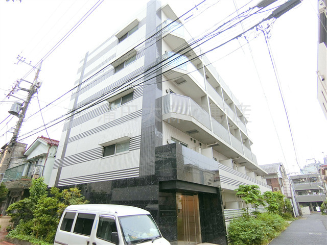 レアライズ蒲田の外観