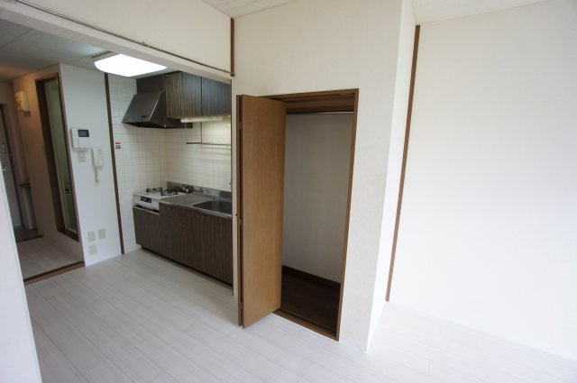 【収納】 | セントラルメゾン | 写真は303号室のものです。