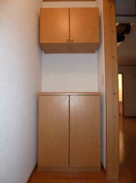 ラフォーレ高根台の玄関