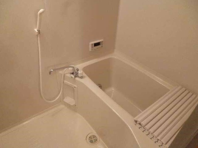 ラフォーレ高根台の浴室