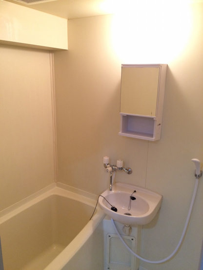 【浴室】 | ヴィ・ラージュ梅園