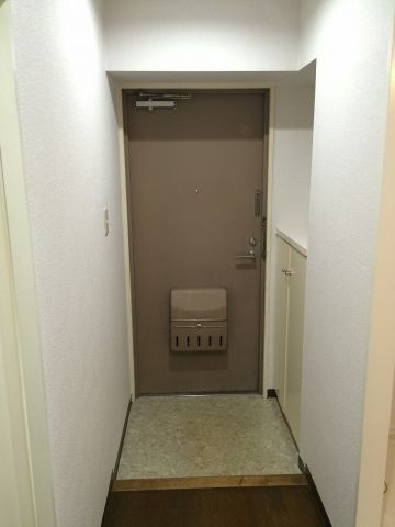 【玄関】 | ヴィ・ラージュ梅園