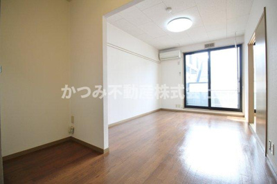 【居間・リビング】 | タックB棟