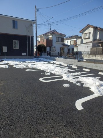 プリムヴェール・ＭＫの駐車場