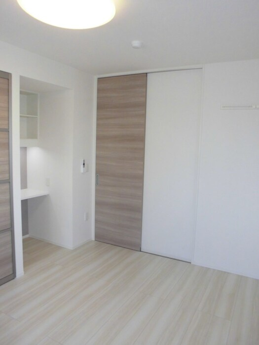 クオリアの洋室