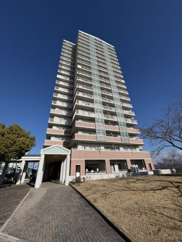 三田市弥生が丘６丁目の中古マンションの外観|外観もきれいです