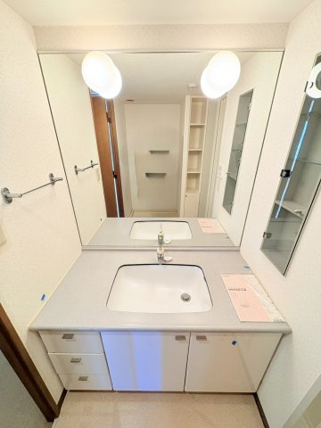 三田市弥生が丘６丁目の中古マンションの独立洗面台|独立洗面化粧台付き