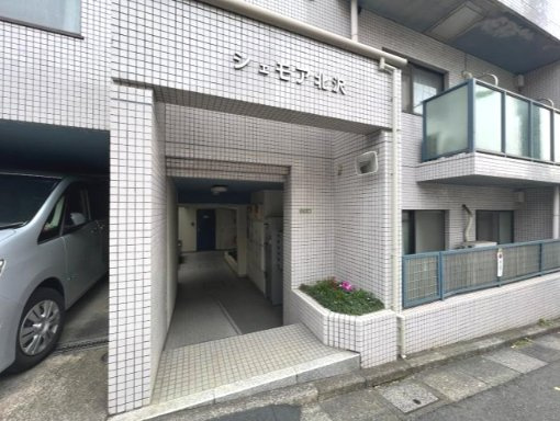 シェモア北沢のエントランス|落ち着いたエントランスです