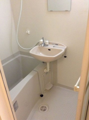 【浴室】 | レオネクストソレイユ