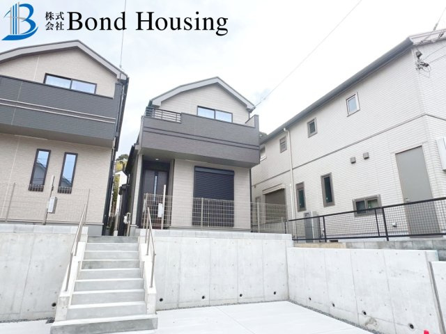 「3LDK」「収納豊富」塩屋北町 全2棟B号棟の外観