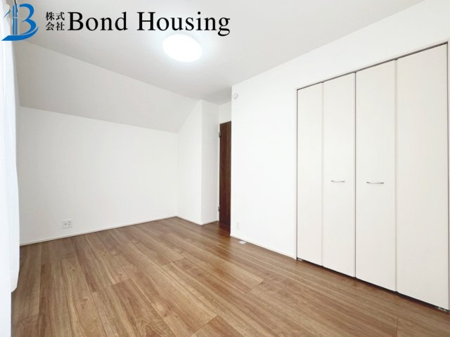 「3LDK」「収納豊富」塩屋北町 全2棟B号棟の洋室