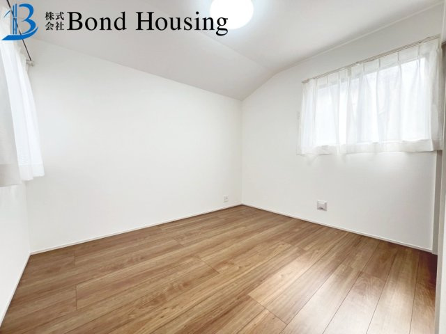 「3LDK」「収納豊富」塩屋北町 全2棟B号棟の洋室