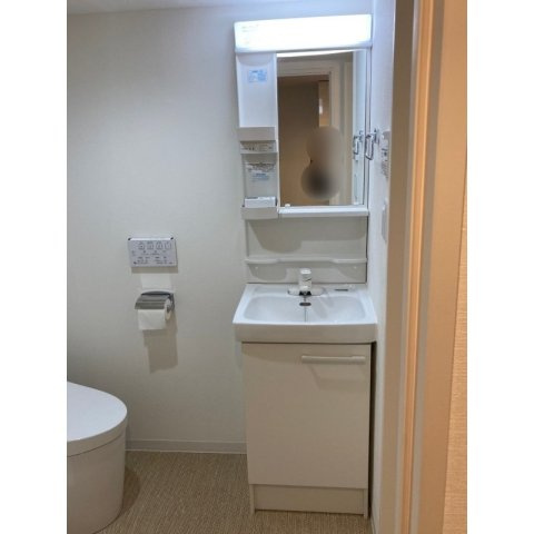 クリアル住吉の独立洗面台