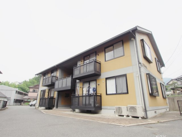 プリエールBの外観