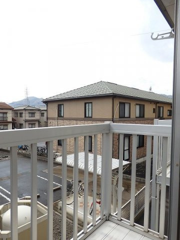 シティハイツ西本ＹＳのバルコニー|お洗濯にも便利なバルコニー付き
