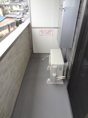 クレストコートⅠのバルコニー|バルコニー付きです