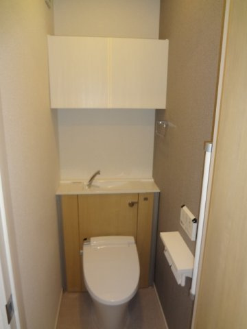 クレストコートⅠのトイレ|シンプルで使いやすいトイレです