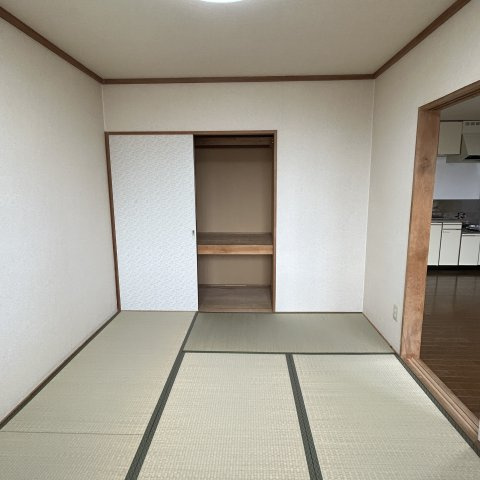 ハイツ２１の和室
