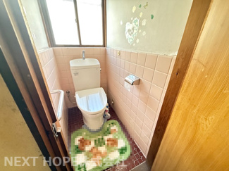 【トイレ】 | 尼崎市南七松町１丁目中古テラスハウス　角住戸 | トイレです♪