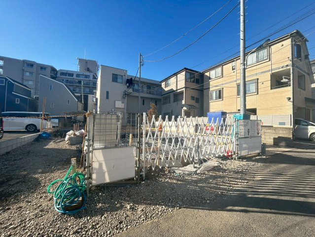 北区堀船3丁目　新築戸建　全2棟の前面道路含む現地写真|2026.1.10撮影

現地ご見学希望・資料請求などお気軽にお問い合わせ下さい！
03-5990-5201