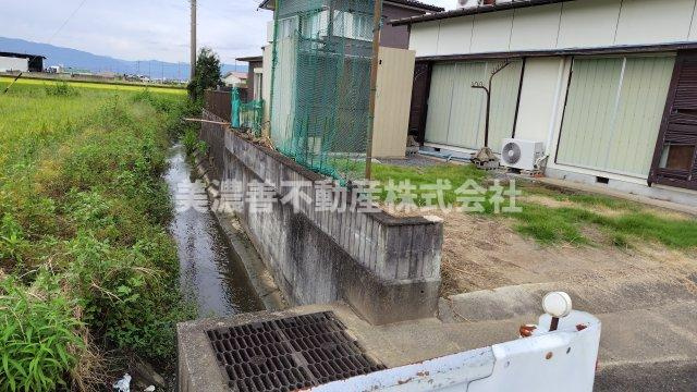 ６６３８７　本巣市仏生寺土地の周辺