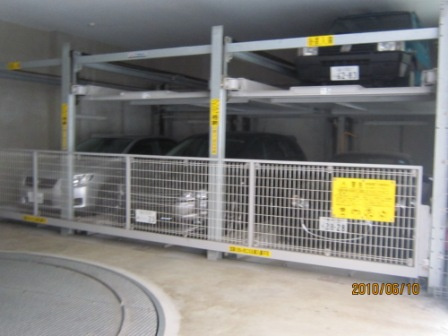 カスタリア茅場町の駐車場|駐車スペースもあります