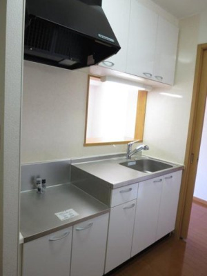【キッチン】 | サンリット・２４ | きれいなキッチンです