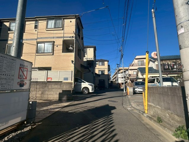 北区堀船3丁目　新築戸建　全2棟の前面道路含む現地写真|2026.1.10撮影

現地ご見学希望・資料請求などお気軽にお問い合わせ下さい！
03-5990-5201