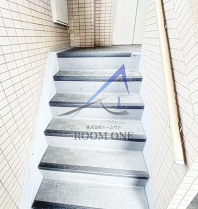 ネオ・クリスタルビル・ネジメ