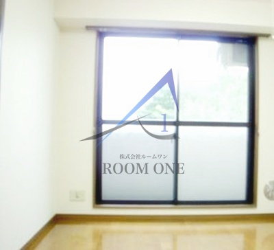 ネオ・クリスタルビル・ネジメの居間・リビング|洋室のお部屋です。