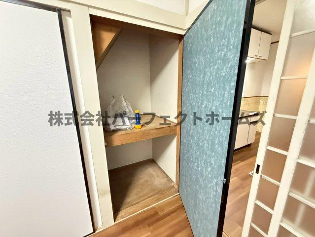 伊加賀栄町戸建　賃貸の収納|大きなものも収納できそうです