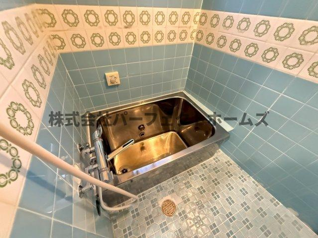伊加賀栄町戸建　賃貸の浴室|お風呂です