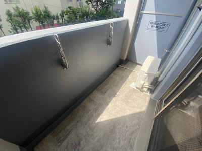 【バルコニー】 | ロイヤルクィーンズパーク浪速