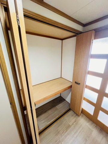 明石清水第２高層住宅2号棟の収納