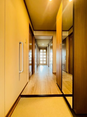 明石清水第２高層住宅2号棟の玄関