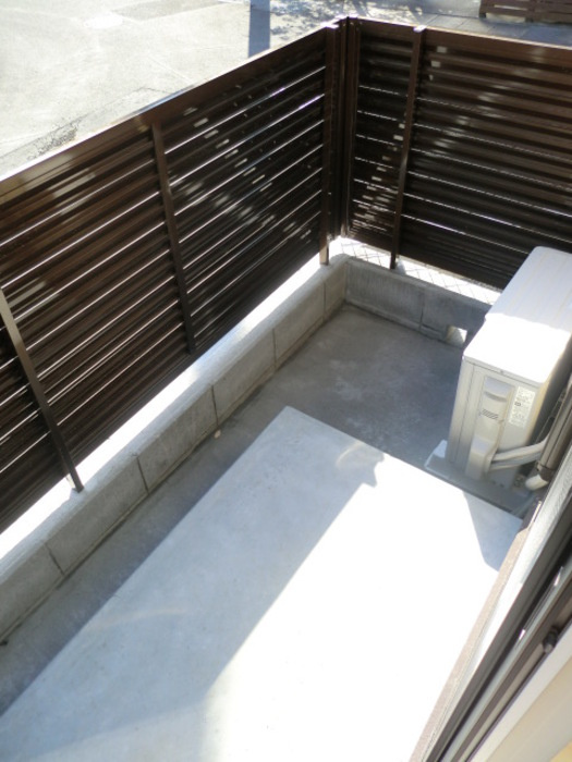 【バルコニー】